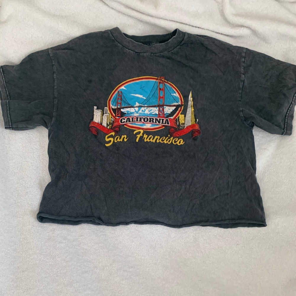 Brandy Melville San Francisco Crop Shirt